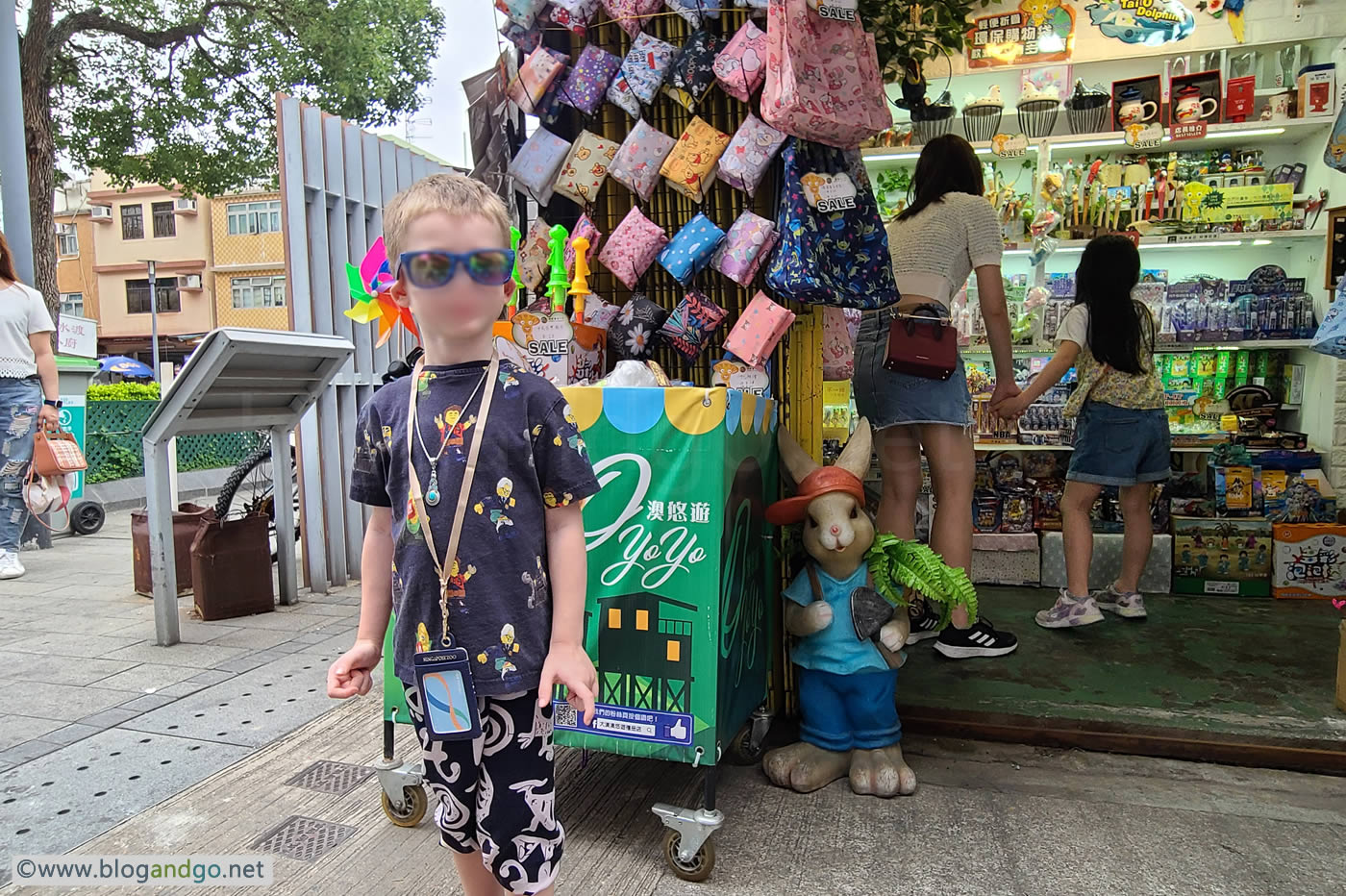 Tai O - Peter Rabbit in Tai O